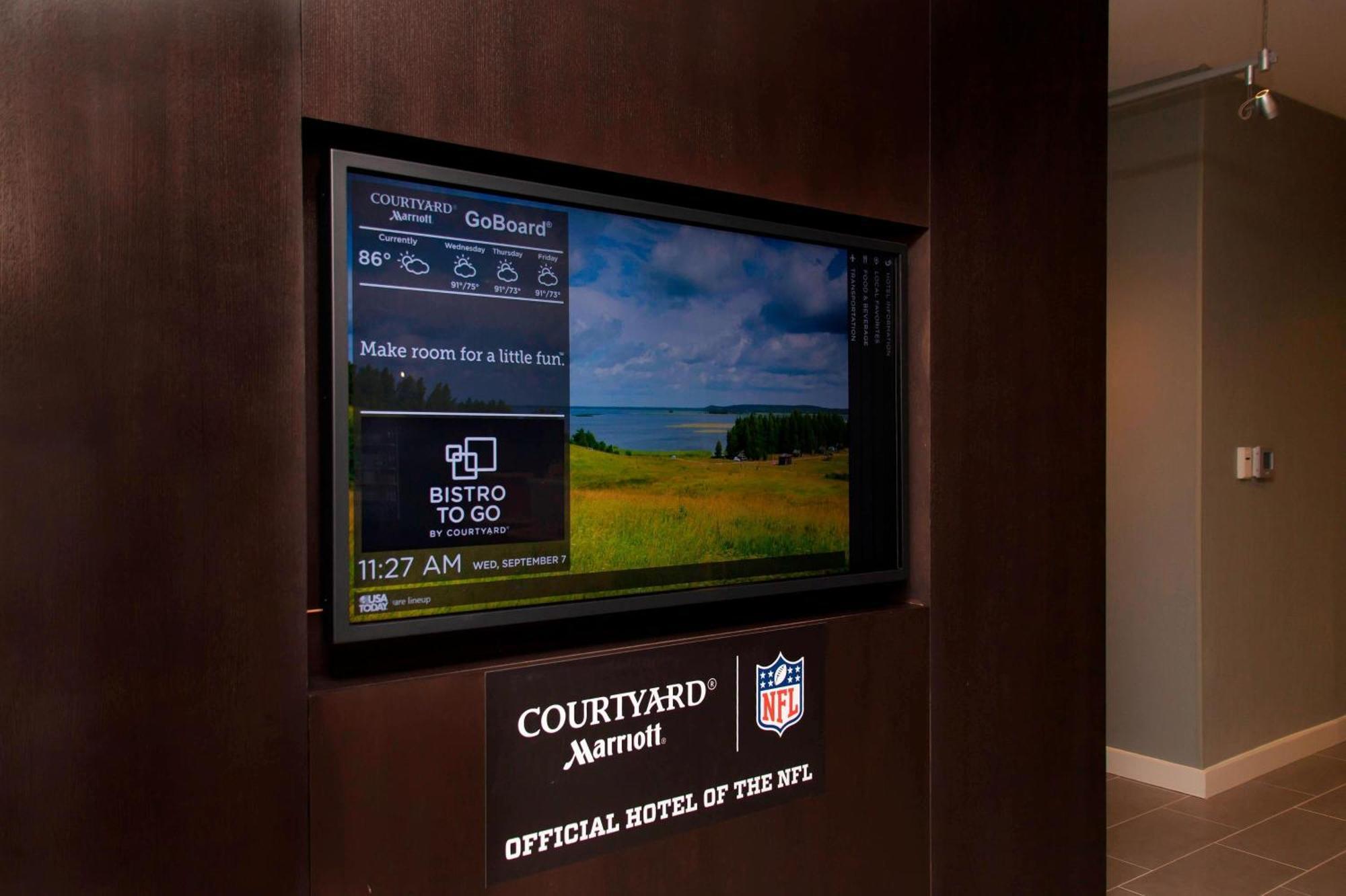 Courtyard By Marriott Houston City Place Spring Exterior photo